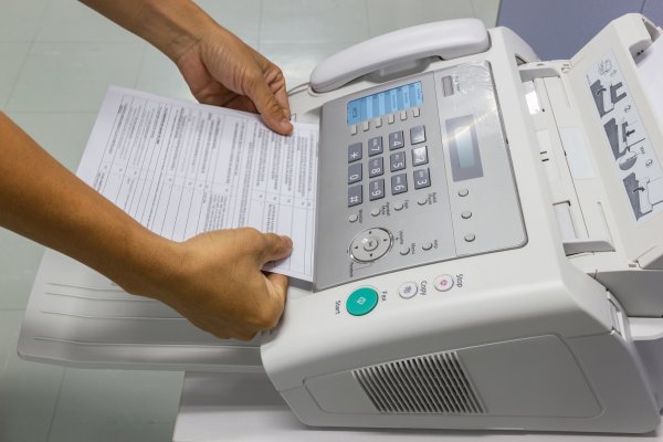 sending fax fax machine online fax services